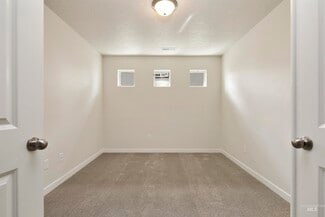 7752 E Westing House St, Nampa, ID 83687