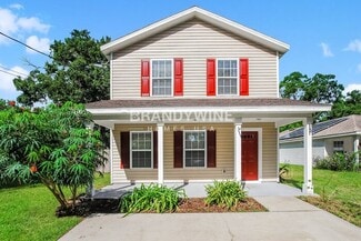 1571 N Whitney St, Saint Augustine, FL 32084