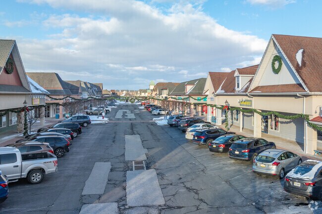 The Outlet Shoppes at Gettysburg are 3 miles outside of town and offers numerous shops.