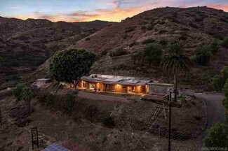 14740 Willow Rd, Lakeside, CA 92040