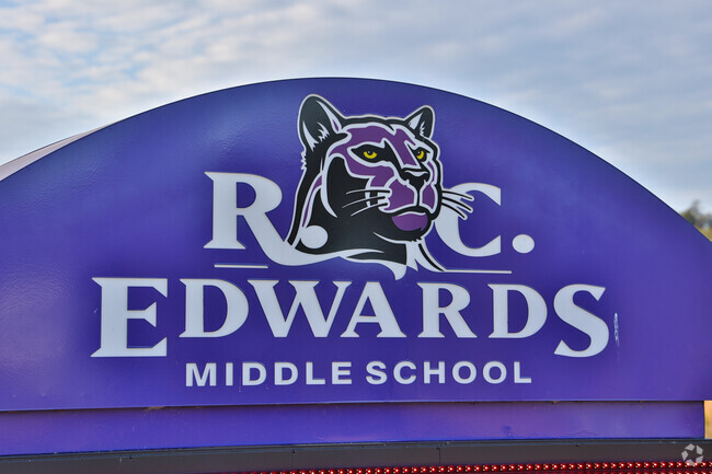 R C Edwards logo