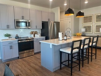 7808 E 161st Place S, Bixby, OK 74008