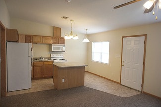 2301 S Joplin St Unit 1, Pittsburg, KS 66762
