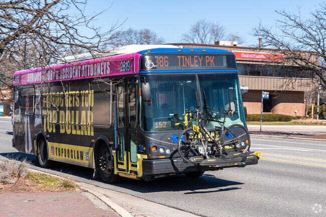 You can catch a ride on the bus along Harlem Avenue near the Lake Katherine neighborhood.