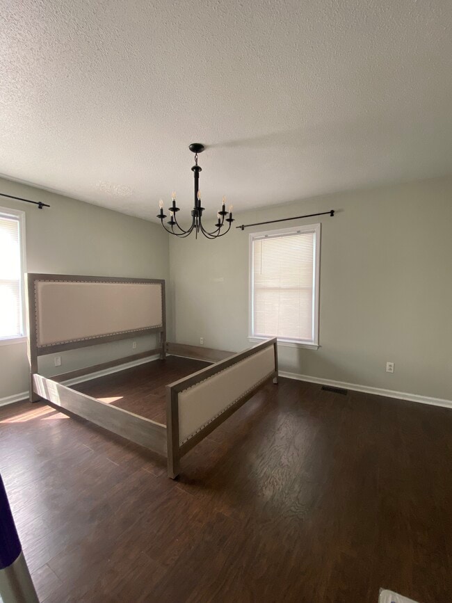 1014 Buchanan Dr, Florence, SC 29505 - photo 3