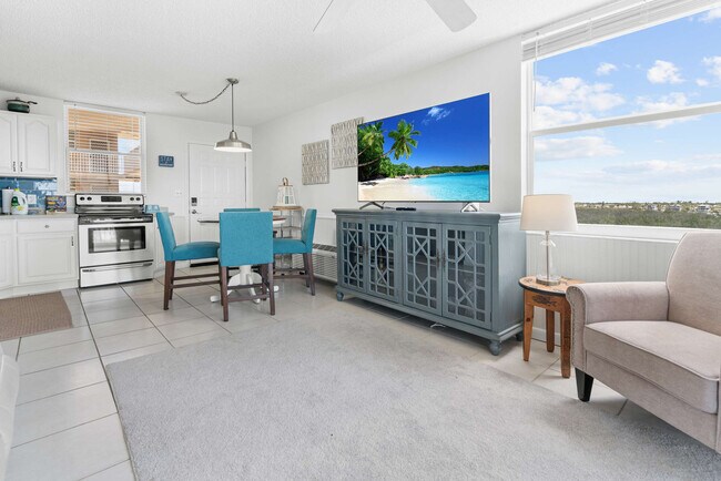 5500 Bonita Beach Rd SW unit FL6-ID1226400P, Bonita Springs, FL 34134 - photo 4