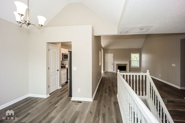 17 Richmond Dr, Hiram, GA 30141 - photo 5