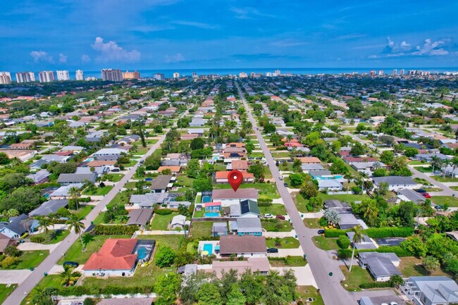 846 95th Ave N unit FL1-ID1073510P, Naples, FL 34108 - photo 5