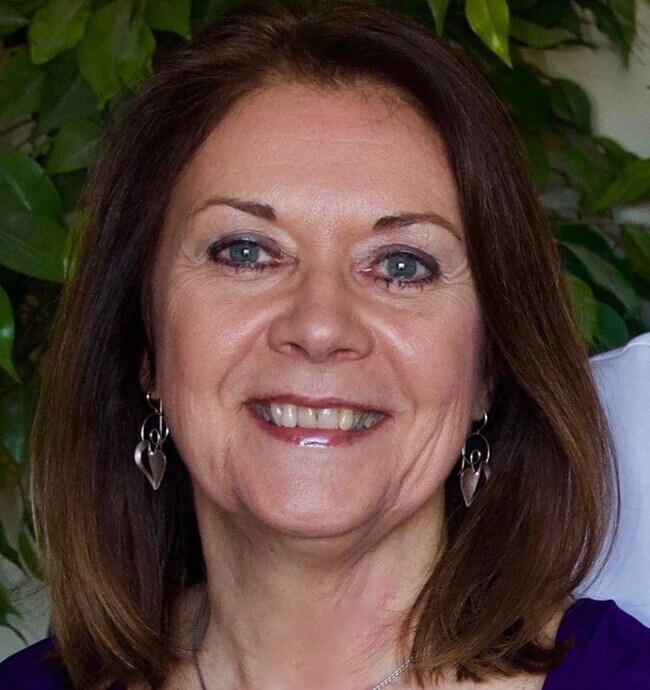 Susan Dicks