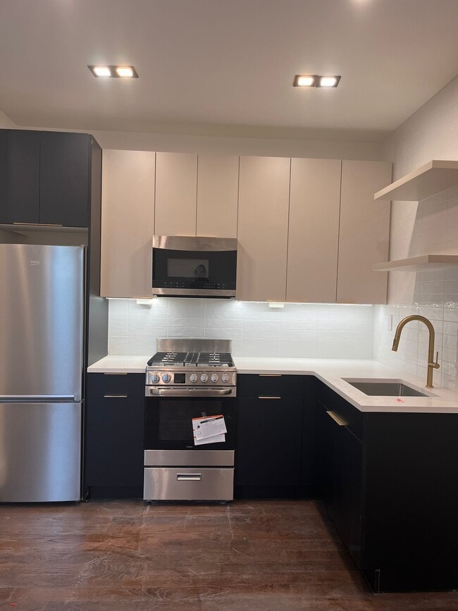 276 Hoboken Ave unit 2, Jersey City, NJ 07306 - photo 6