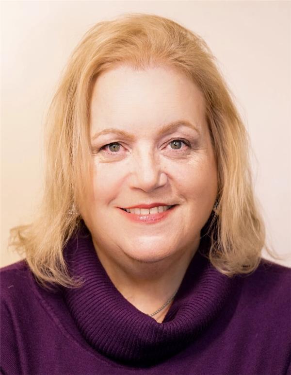 Laura Schindler