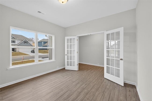 303 Roxeywood Way, Winder, GA 30680 - photo 2