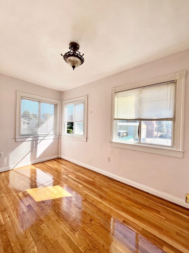 35 Adamson St unit 2, Allston, MA 02134 - photo 7