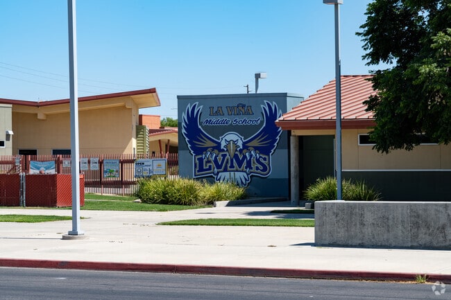 Courses in Reading, Writing, and Literature are available at La Vina Middle School.