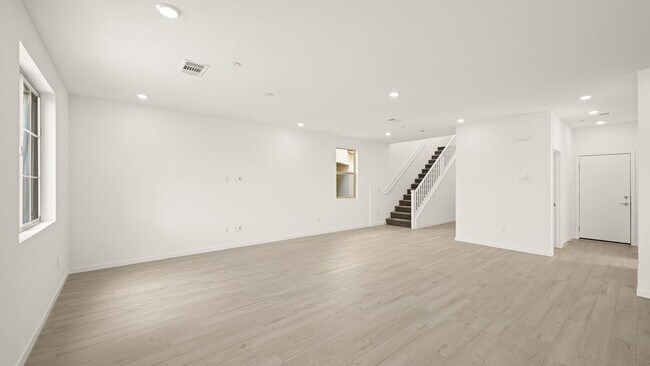 99 Tardando Ave, Henderson, NV 89015 - photo 7