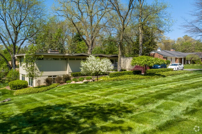 Mid-century modern homs are common in Ann Arbor Hills.