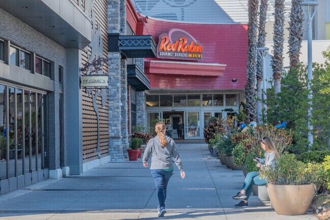 Countryside Mall offers many upscale restaurants and shopping options on US Highway 19.