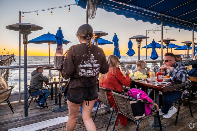 For ocean view dining, the Fisherman's Oyster Bar is also a short drive from Coast District.