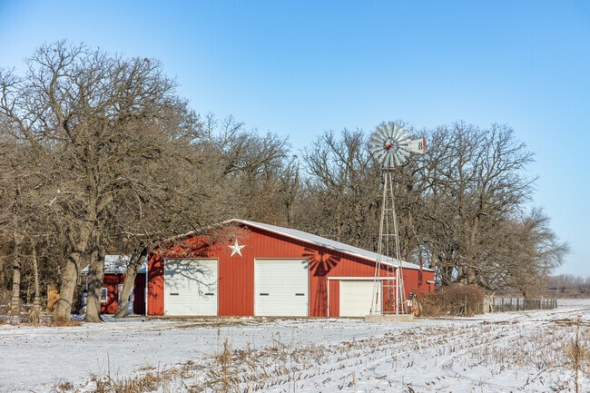Riley has many barns and windmills within the neighborhood.