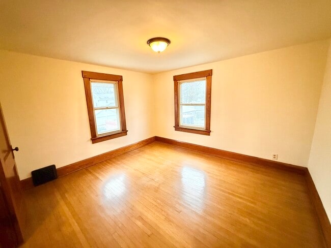 1208 19th St NW, Canton, OH 44709 - photo 7