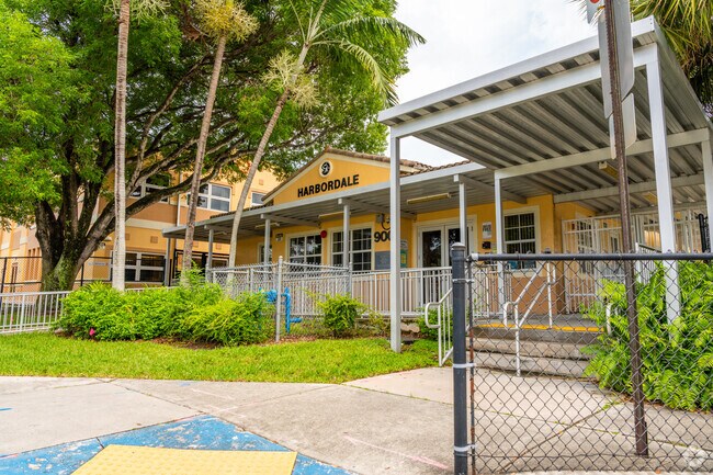 Harbordale Elementary School serves students in Harbordale from pre-K to fifth grade.