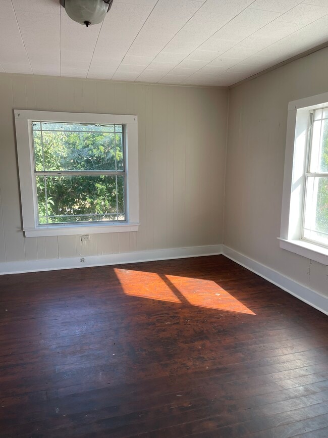 428 S Texas Ave unit 9, Mercedes, TX 78570 - photo 7