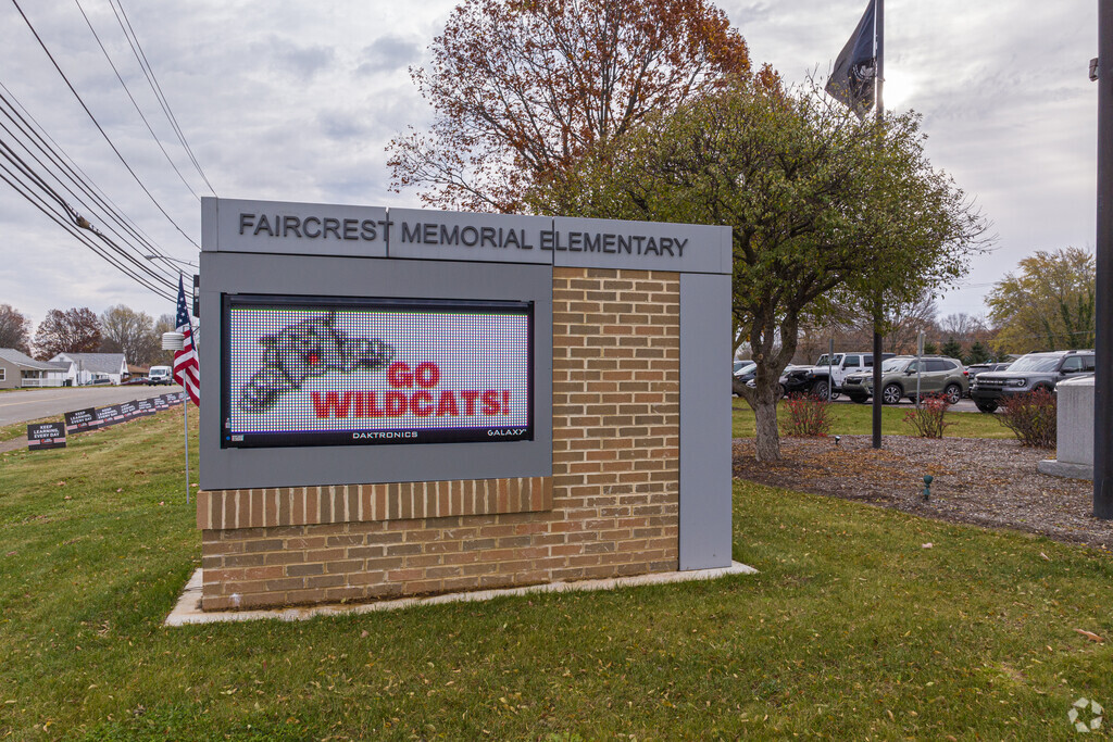 Faircrest Memorial Elementary is a public school in Canton's Outlying Stark County Community.