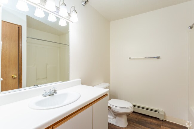 McClellan Estates III, Marshall, MI 49068 - photo 6