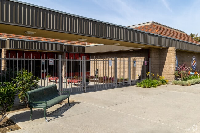 Helen Wittman Elementary focuses on STEM, Art, Medicine to challenge and inspire the students.