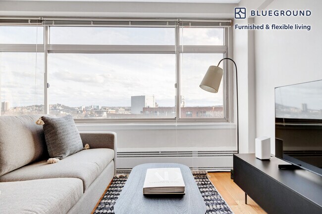 1440 Beacon St unit FL8-ID599, Brookline, MA 02446 - photo 2