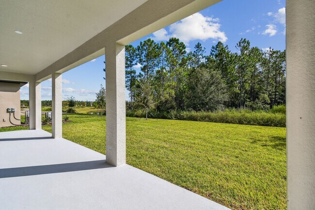 2004 Drummond Point, Zephyrhills, FL 33541 - photo 7