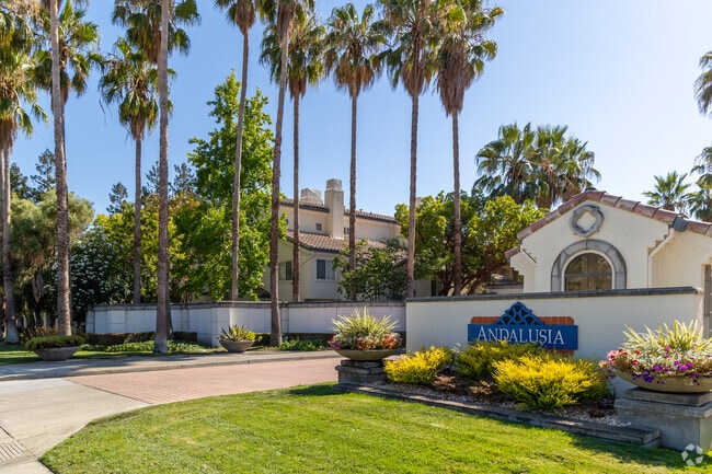 Andalusia HOA in Cherry-Guardino offers beautiful condos for sale.