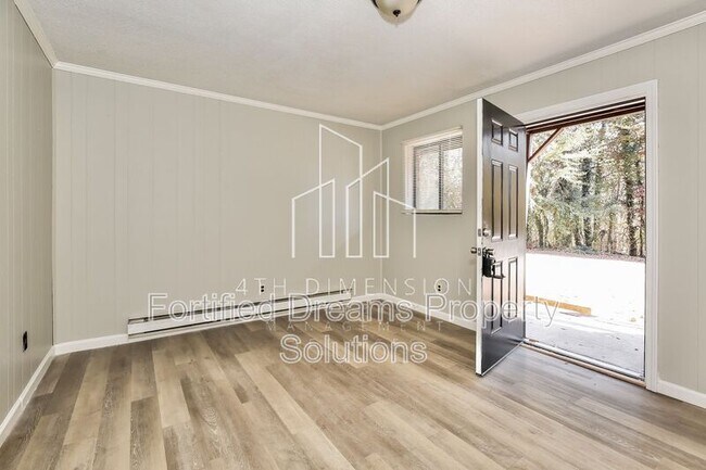 202 Leisure Time Ln unit 2, Winston-Salem, NC 27107 - photo 5