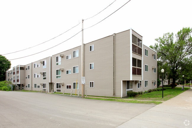 Woodhaven Apartments
