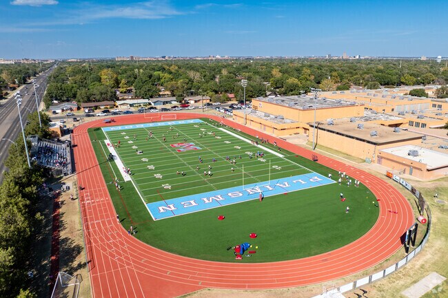 Monterey High School's football team, Monterey Plainsmen football brings excitement to Lubbock.