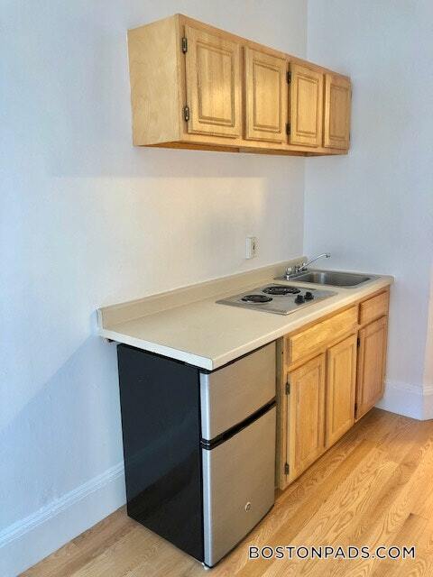 405 Beacon St unit 2, Boston, MA 02115 - photo 2