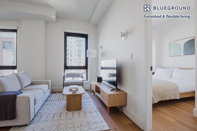 130 Hope St unit FL6-ID1711, Brooklyn, NY 11211 - photo 3