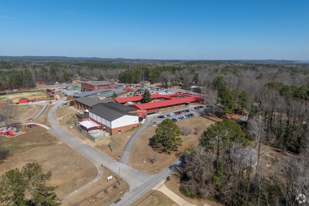 Cleburne County Middle School is a great place to learn.