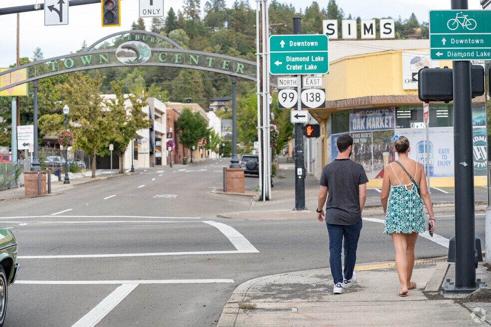 NH_Laurelwood_555951_P2_V2_AG_1024