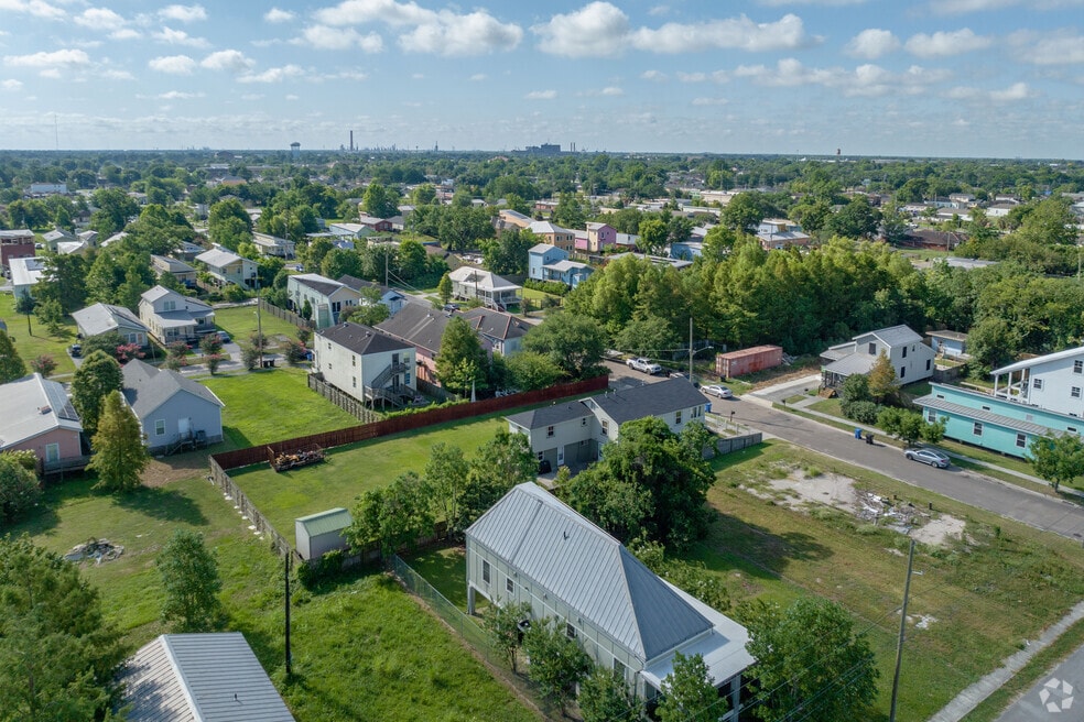 NH_Lower Ninth Ward_500064_P2_v1_VS_042525