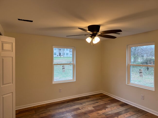 330 Fountainhead Rd, Portland, TN 37148 - photo 4