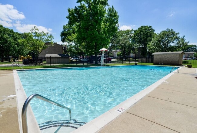 10808 N 16th Ave unit 3, Phoenix, AZ 85029 - photo 2