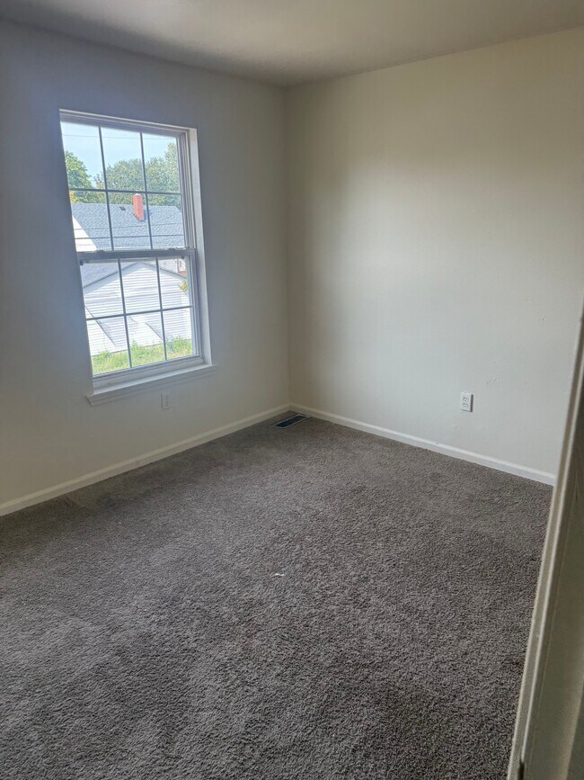 535 Hope St, Lima, OH 45804 - photo 6