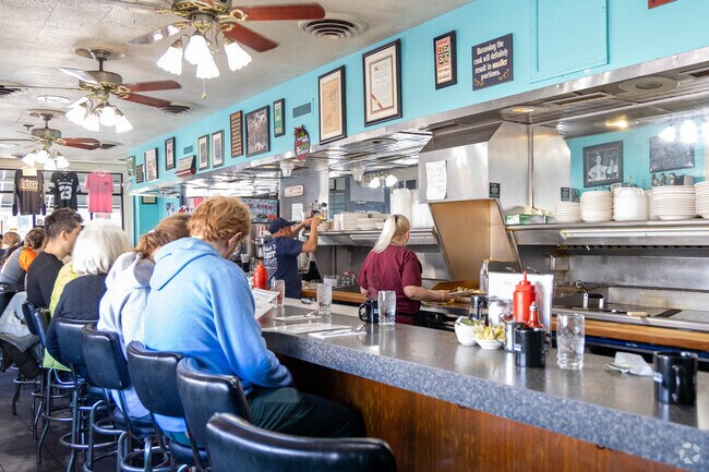 Pete's Grill offers Abell residents great food and vintage diner vibes.