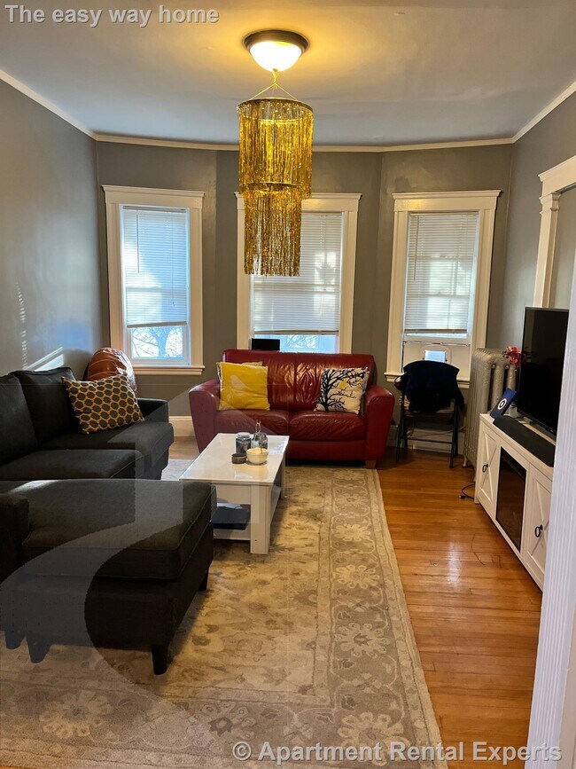 303 Alewife Brook Pkwy, Somerville, MA 02144
