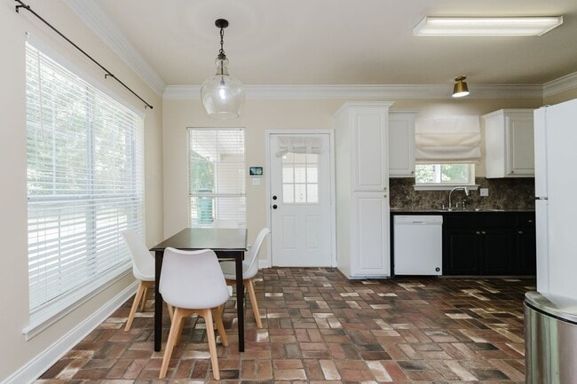 38494 Ruby Dr, Gonzales, LA 70737 - photo 7