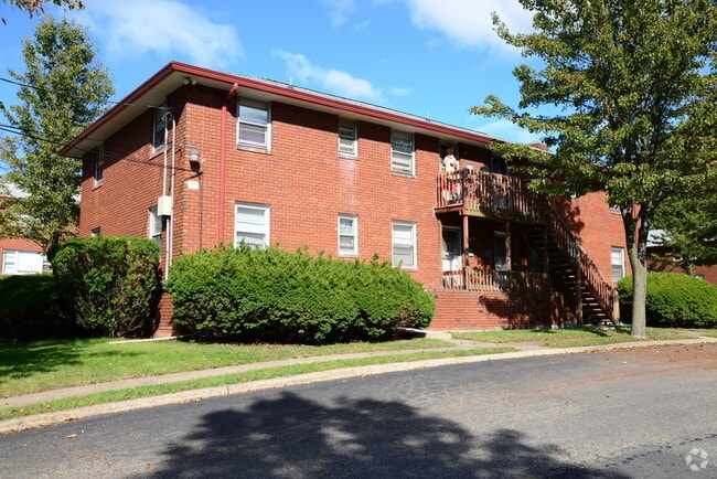 Woodside Apartments, Edison, NJ 08817 - photo 5