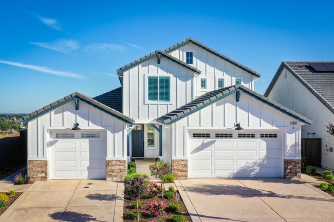 Edgefield Place at Whitney Ranch