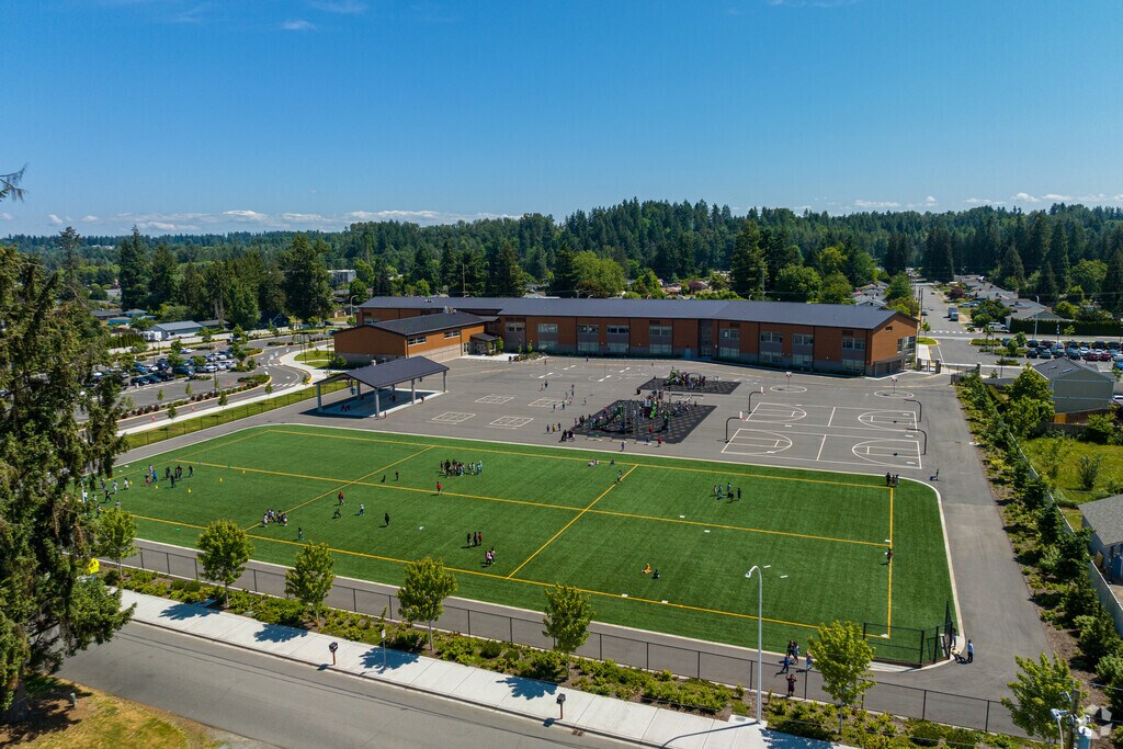 Kids in Newaukum attend Chinook Elementary School.