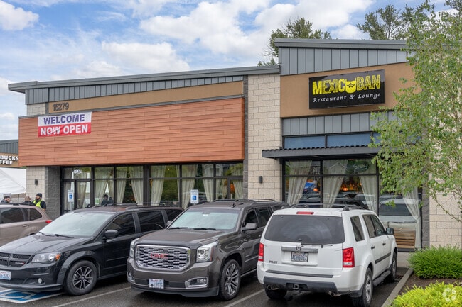 Mexicuban Restaurant hosts Cinco de Mayo festivities in Cedar River.
